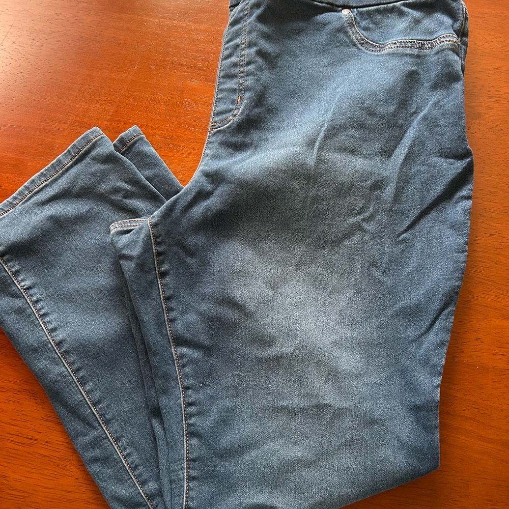 Kim Rogers pull on Jeans with Natural Fading